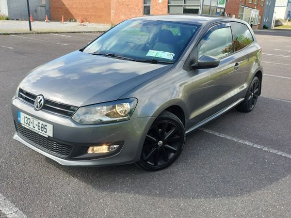 Volkswagen Polo Hatchback, Petrol, 2013, Grey