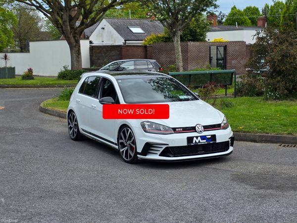 Volkswagen Golf Hatchback, Petrol, 2016, White