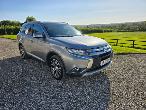 Mitsubishi Outlander SUV, Diesel, 2016, Grey