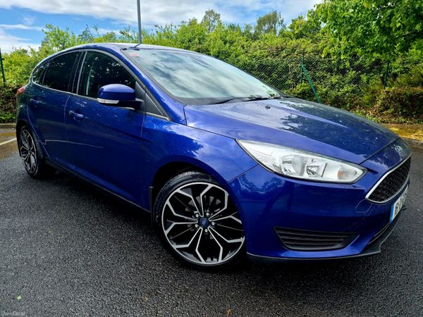 Ford Focus Hatchback, Diesel, 2015, Blue