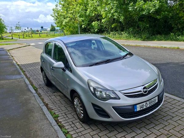 Opel Corsa Hatchback, Petrol, 2014, Silver