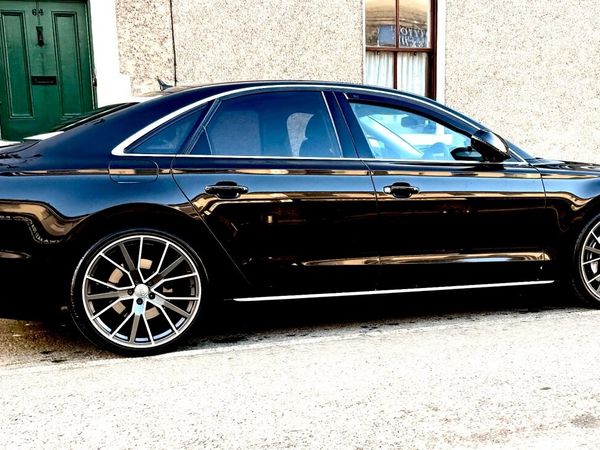 Audi A8 Saloon, Diesel, 2013, Black