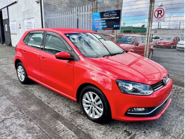 Volkswagen Polo Hatchback, Petrol, 2016, Red