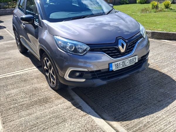 Renault Captur Hatchback, Diesel, 2018, Grey