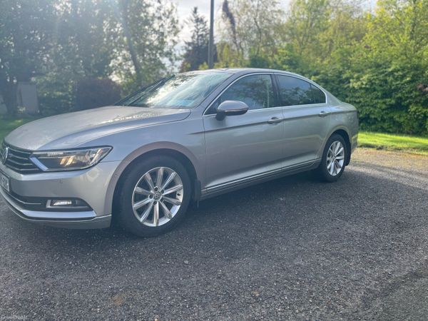 Volkswagen Passat Saloon, Diesel, 2016, Silver