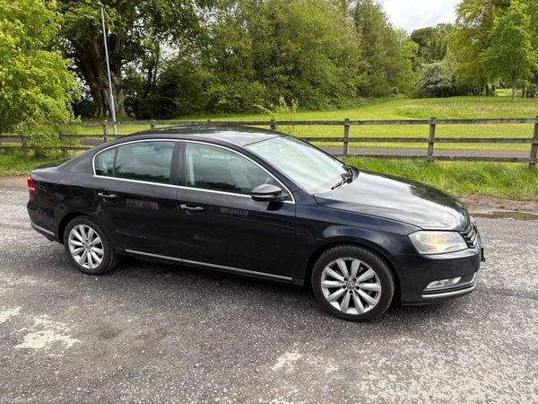 Volkswagen Passat Saloon, Diesel, 2013, Black