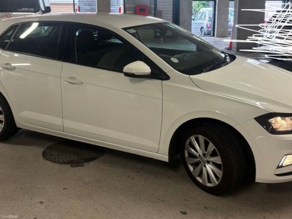 Volkswagen Polo Hatchback, Petrol, 2019, White
