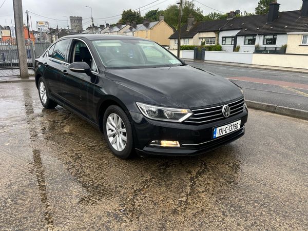 Volkswagen Passat Saloon, Diesel, 2017, Black