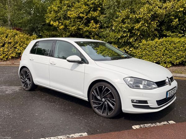 Volkswagen Golf Estate, Petrol, 2015, White