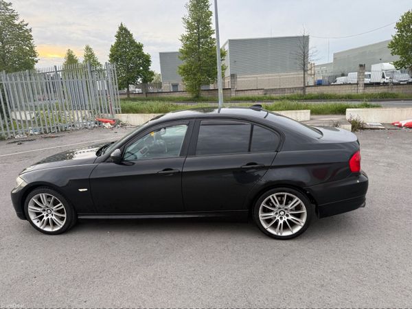 BMW 3-Series Saloon, Diesel, 2011, Black