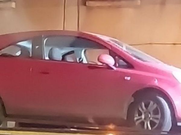 Opel Corsa Hatchback, Diesel, 2011, Red