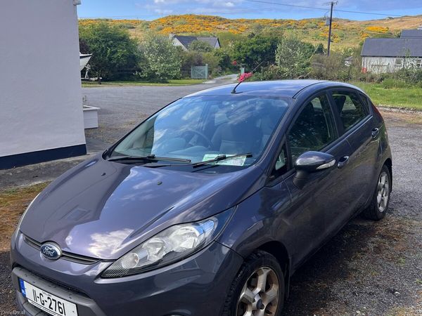 Ford Fiesta Hatchback, Petrol, 2011, Blue