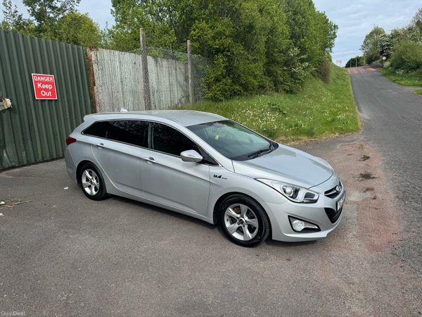 Hyundai i40 Estate, Diesel, 2014, Silver