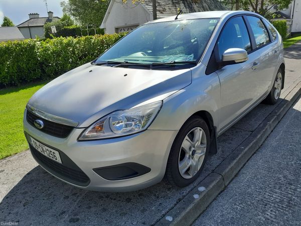 Ford Focus Hatchback, Diesel, 2009, Silver