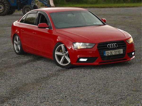 Audi A4 Saloon, Diesel, 2012, Red