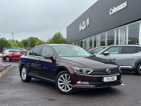 Volkswagen Passat Saloon, Diesel, 2017, Red