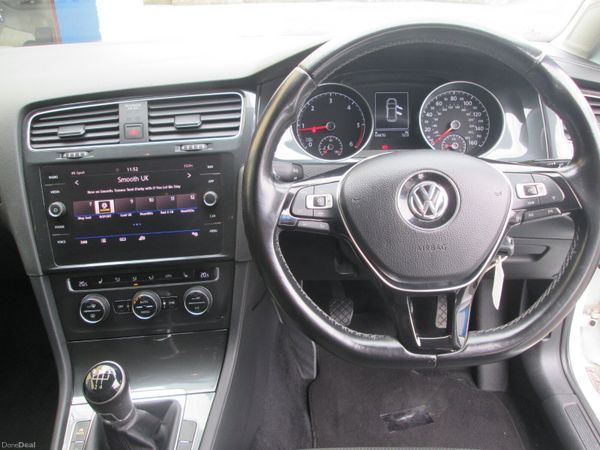 Volkswagen Golf Hatchback, Diesel, 2020, White