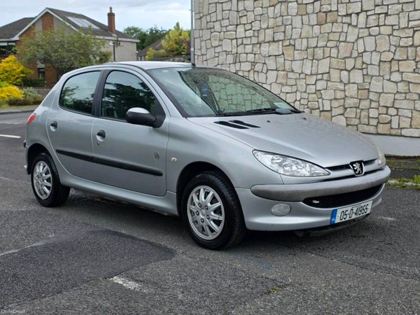 Peugeot 206 Hatchback, Petrol, 2005, Grey