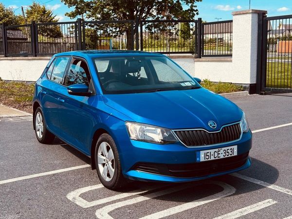 Skoda Fabia Hatchback, Diesel, 2015, Blue
