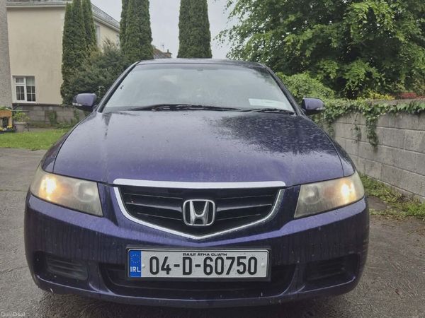 Honda Accord Saloon, Petrol, 2004, Blue
