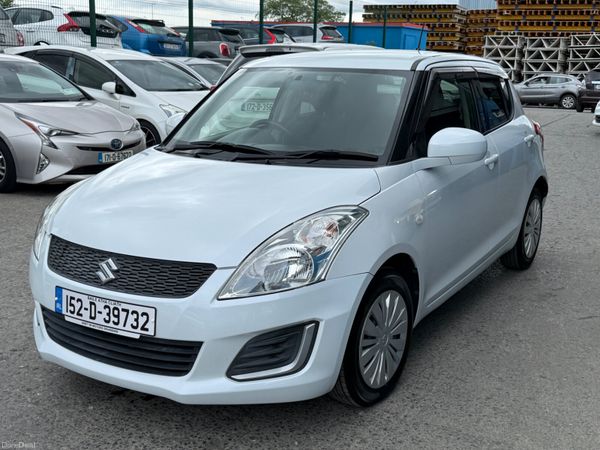 Suzuki Swift Hatchback, Petrol, 2015, White