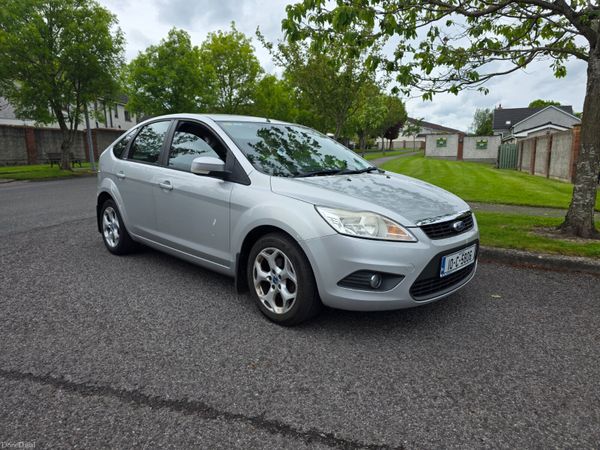 Ford Focus Hatchback, Diesel, 2010, Silver