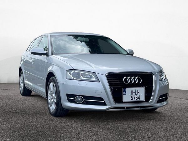Audi A3 Hatchback, Petrol, 2011, Silver