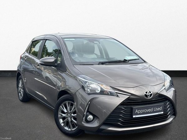 Toyota Yaris Hatchback, Petrol, 2019, Grey