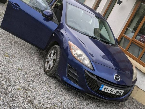 Mazda Mazda3 Hatchback, Diesel, 2011, Blue