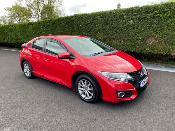 Honda Civic Hatchback, Diesel, 2015, Red