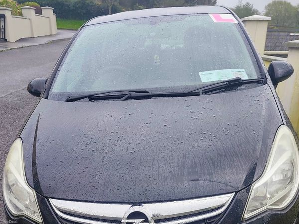 Opel Corsa Hatchback, Petrol, 2013, Black