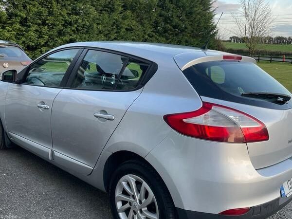 Renault Megane Hatchback, Diesel, 2013, Silver