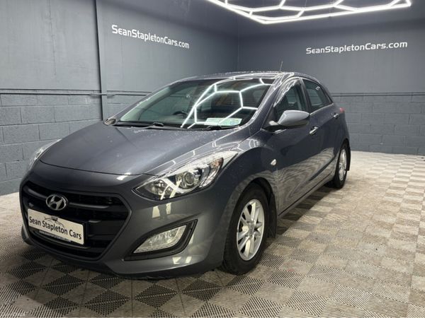 Hyundai i30 Hatchback, Diesel, 2016, Grey