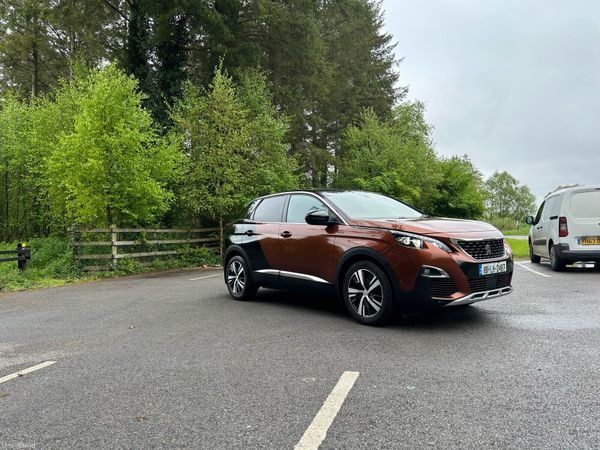 Peugeot 3008 Hatchback, Petrol, 2018, Bronze