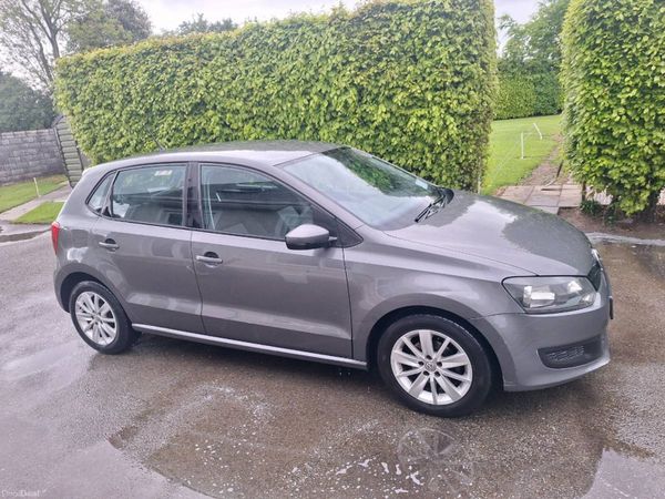 Volkswagen Polo Hatchback, Petrol, 2010, Grey