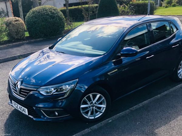 Renault Megane Hatchback, Diesel, 2017, Blue