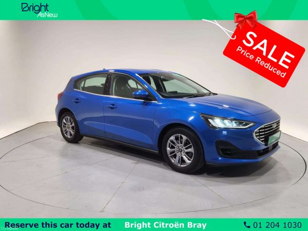 Ford Focus Hatchback, Petrol, 2022, Blue