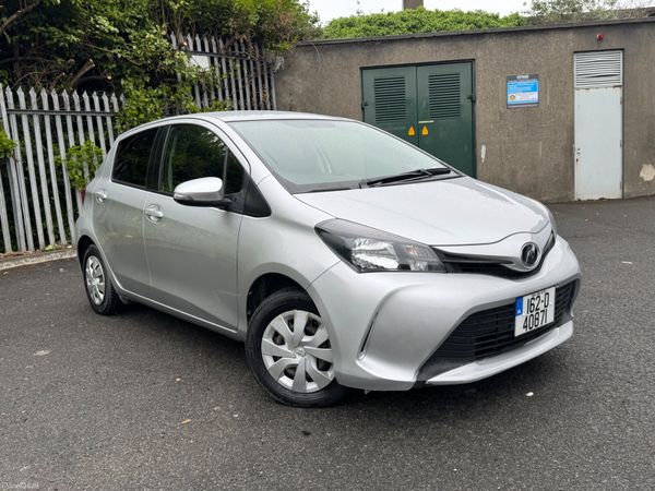 Toyota Vitz Hatchback, Petrol, 2016, Silver