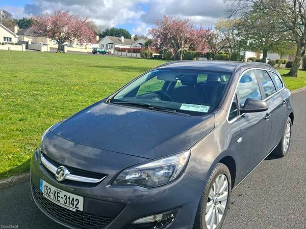 Vauxhall Astra Estate, Diesel, 2015, Grey