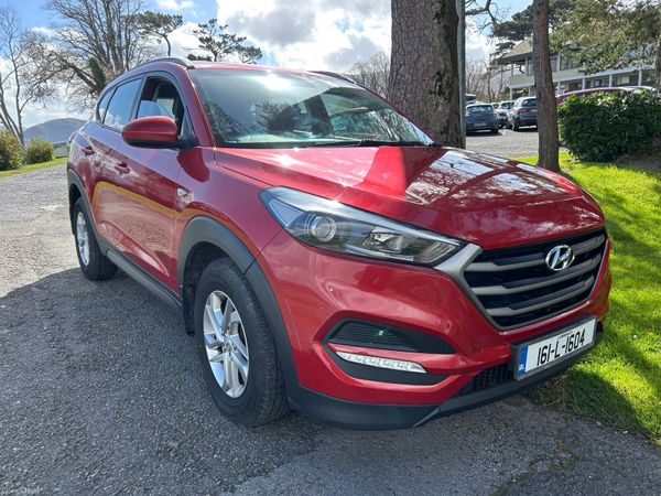 Hyundai Tucson SUV, Diesel, 2016, Red