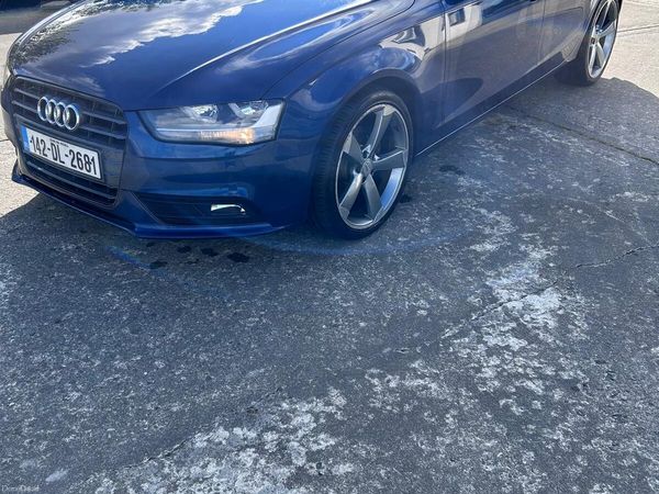 Audi A4 Saloon, Diesel, 2014, Blue