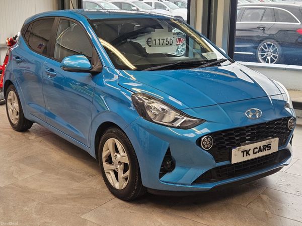 Hyundai i10 Hatchback, Petrol, 2021, Blue