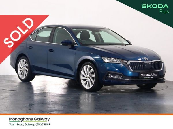 Skoda Octavia Saloon, Diesel, 2023, Blue