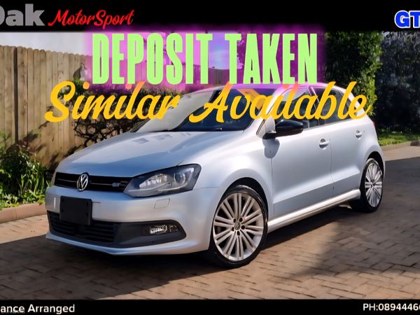Volkswagen Polo Hatchback, Petrol, 2014, Silver