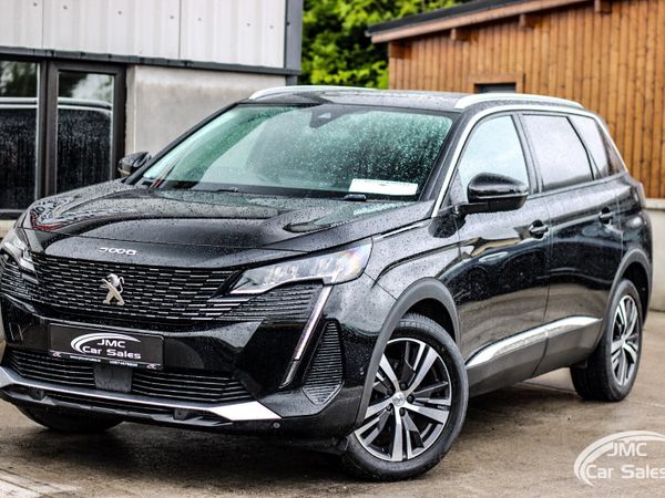 Peugeot 5008 MPV, Diesel, 2022, Black