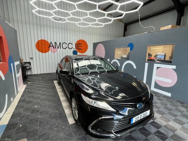 Toyota Camry Saloon, Petrol, 2022, Black