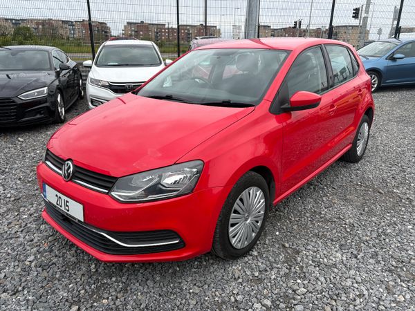 Volkswagen Polo Hatchback, Petrol, 2015, Red