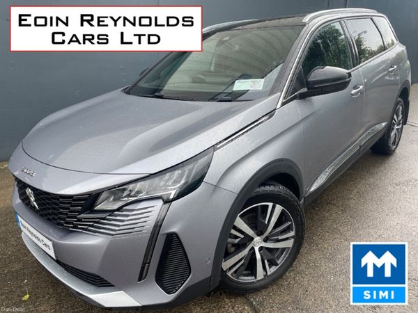 Peugeot 5008 MPV, Diesel, 2023, Grey