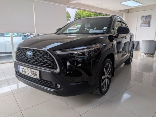 Toyota Corolla Cross Hatchback, Petrol Hybrid, 2023, Black