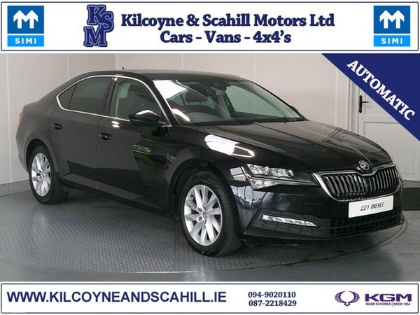 Skoda Superb Hatchback, Diesel, 2022, Black